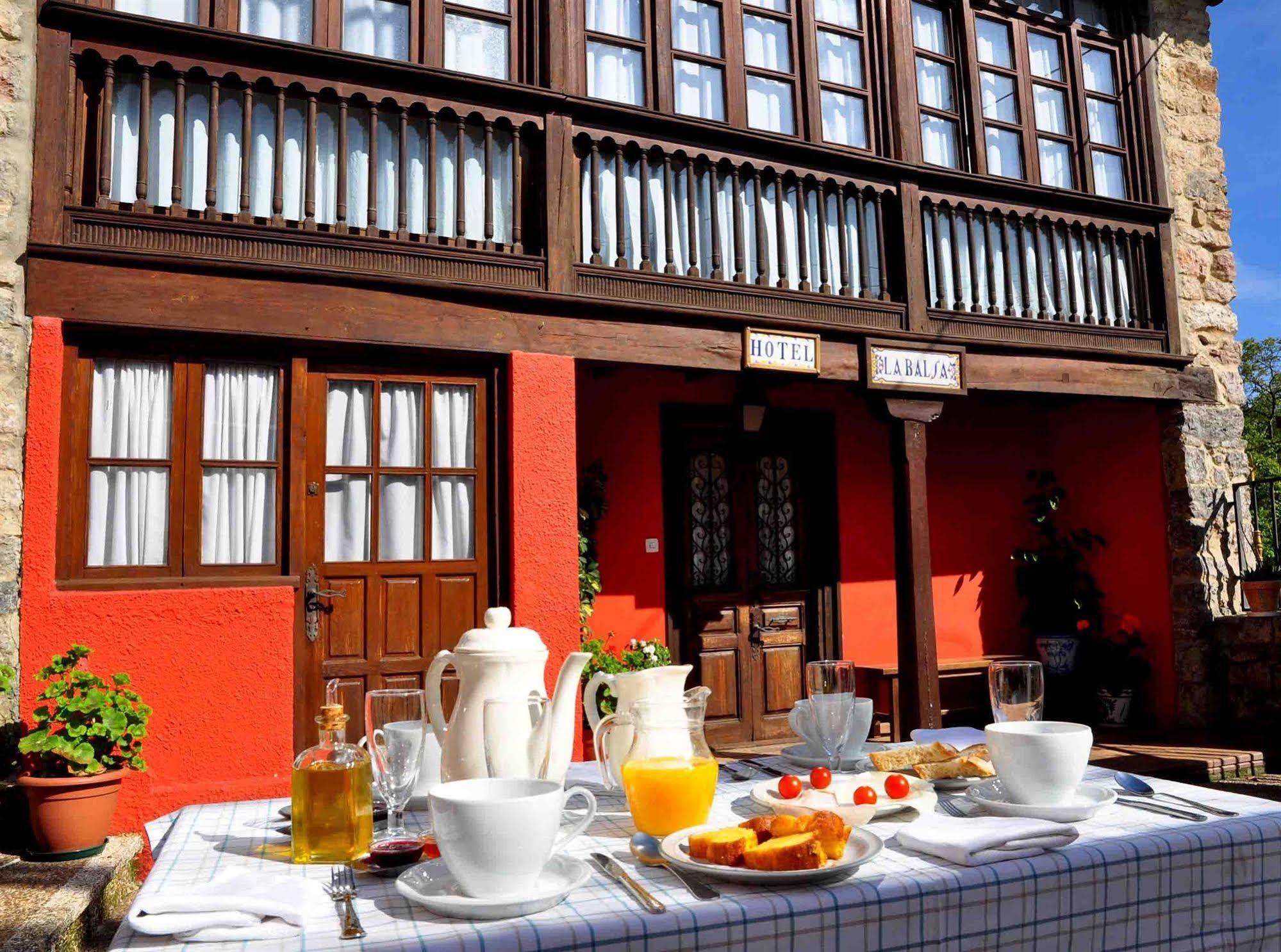 Hotel La Balsa Soto De Cangas Exterior foto